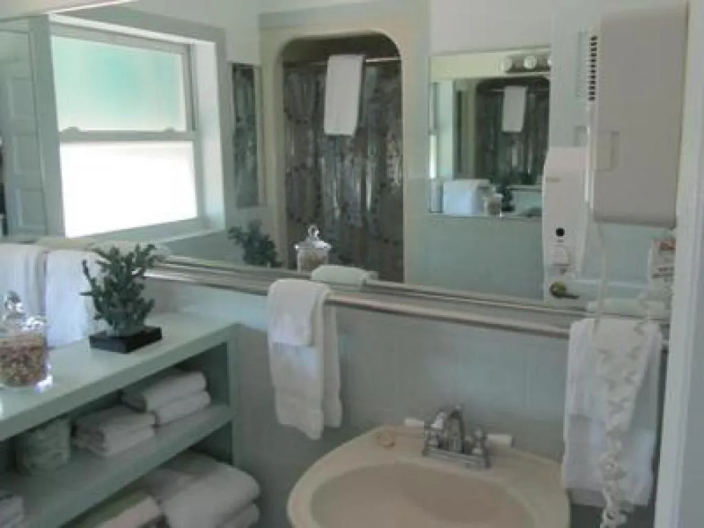 Dreams Bed & Breakfast 3*