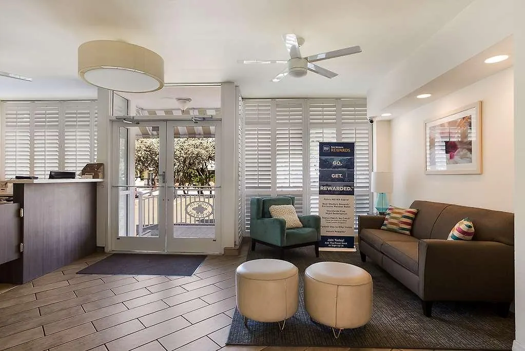 Best Western Hibiscus Hotel 3*