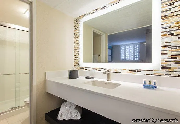 Hotel Fairfield & By Marriott At The Keys Collection 3*