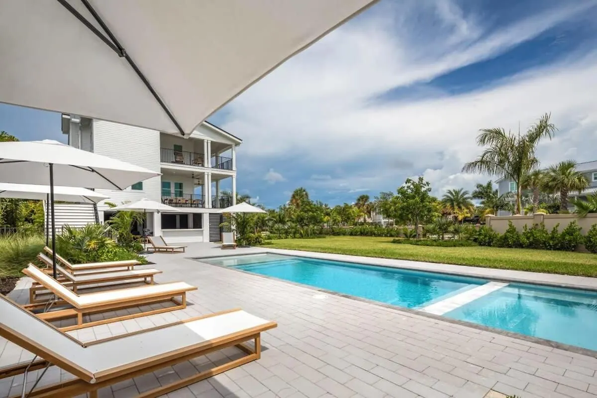 펜션 The Ebberly House - Amazing Pool In Gated Community 키웨스트