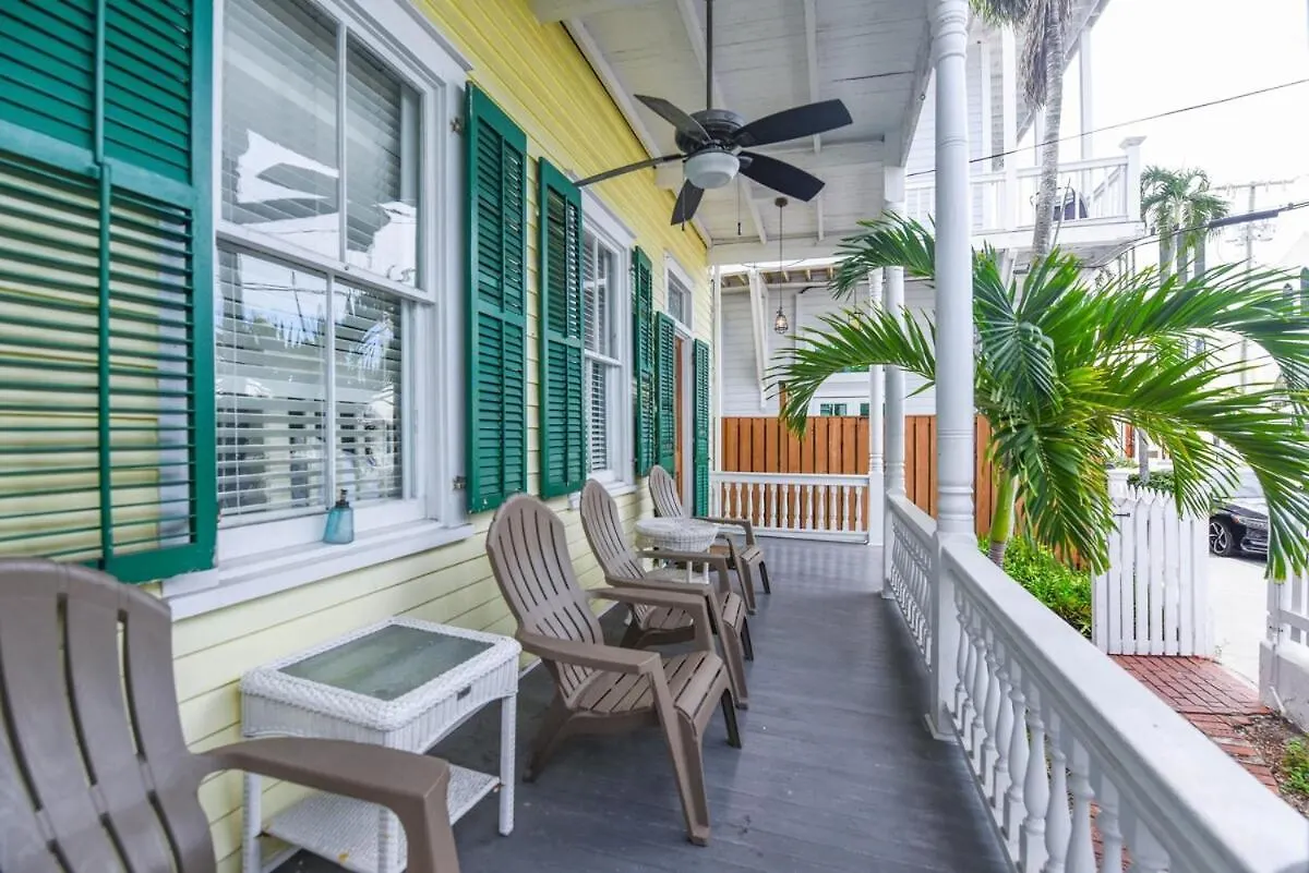 Penzion Curry House - Pool, King Bed & Balcony! 7 Key West