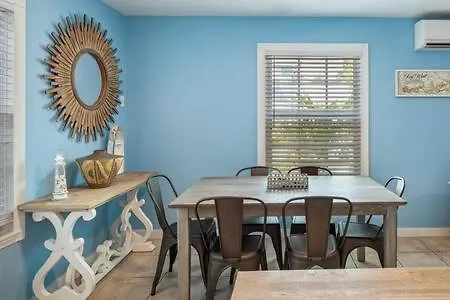 Apartment Road's End