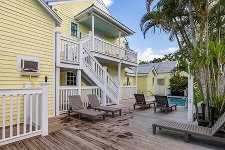 Coral Cove Apartamento *