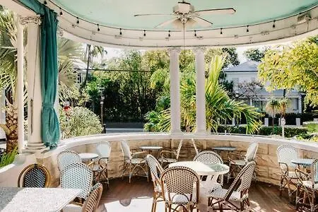 Deluxe Queen At The Curry Mansion - Parking & Heated Pool! Penzion Key West