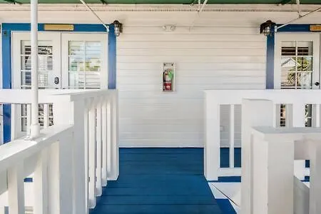 Birds Of A Feather At Custom House Holiday home Key West