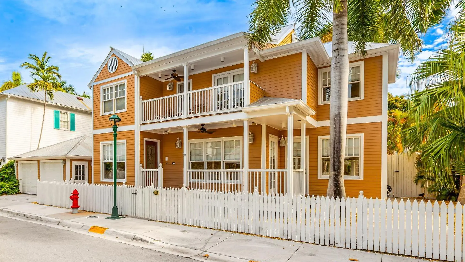 The Southernmost Comfort House Holiday home
