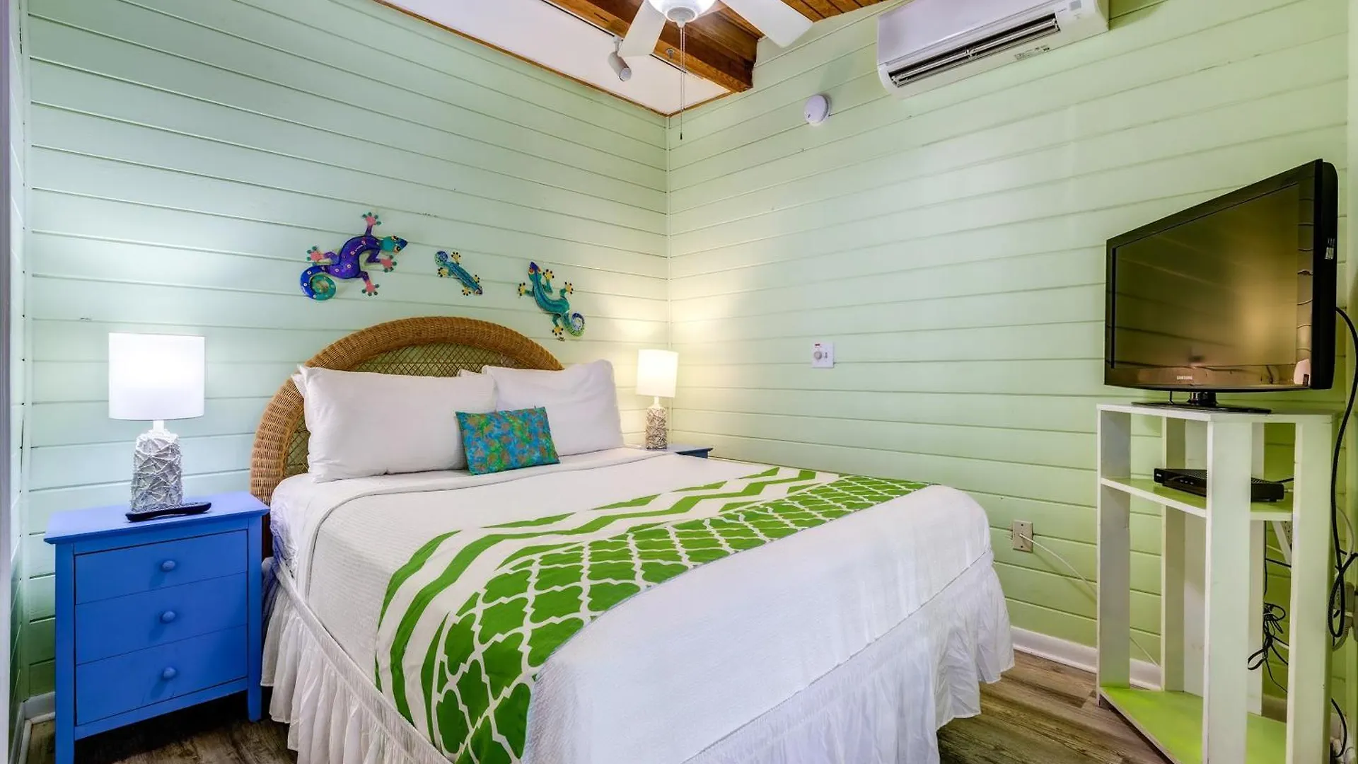Bahama House Holiday home *