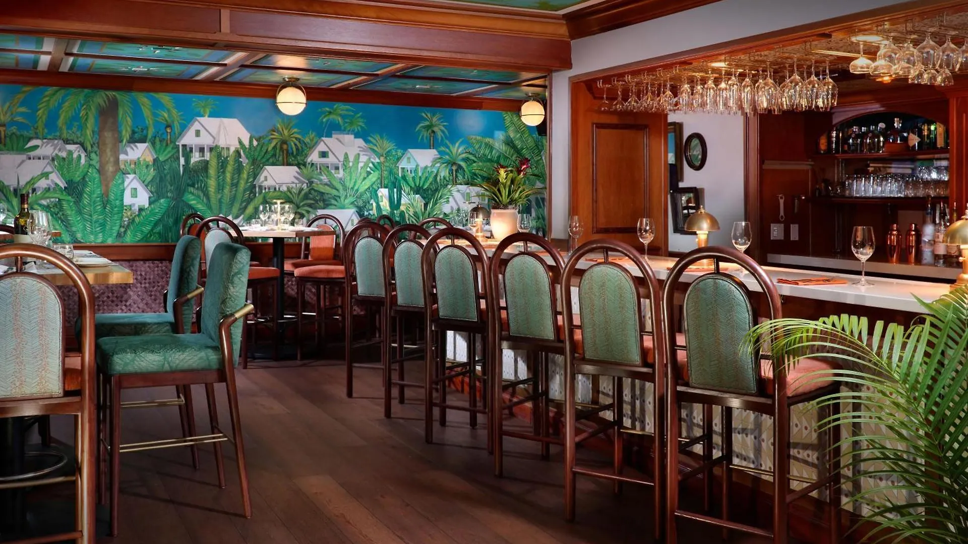 Ocean Key & Spa, A Noble House Resort