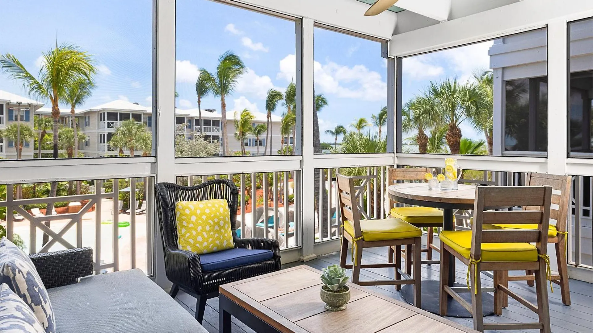 Hyatt Vacation Club At Beach House 4*