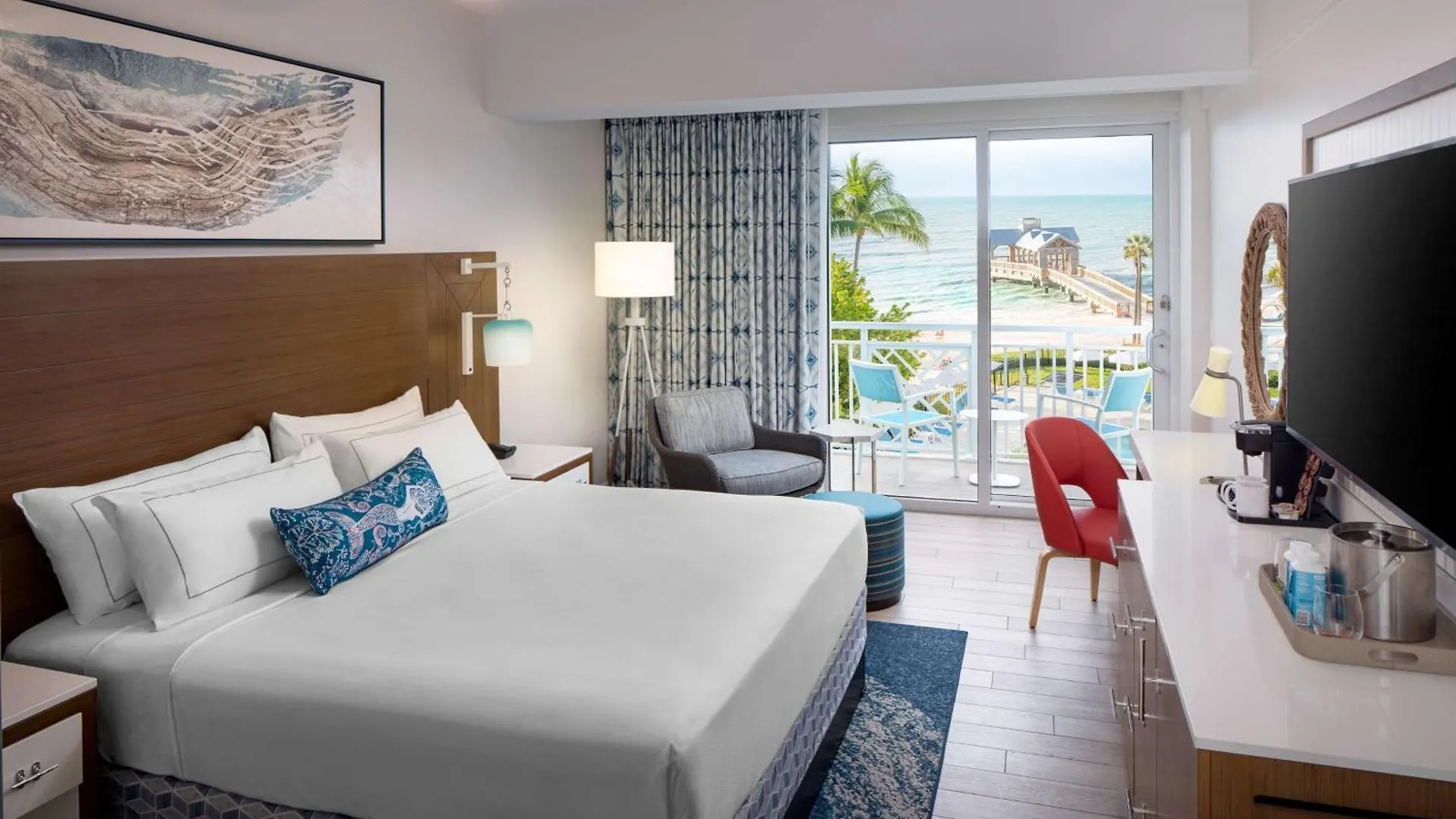 The Reach Key West, Curio Collection By Hilton Rezort Key West