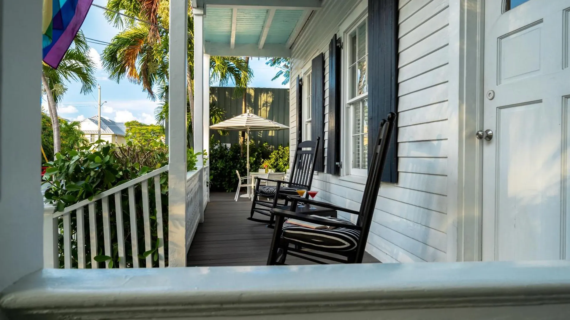 Alexander's Guesthouse-adult Exclusive, Lgbtq Friendly