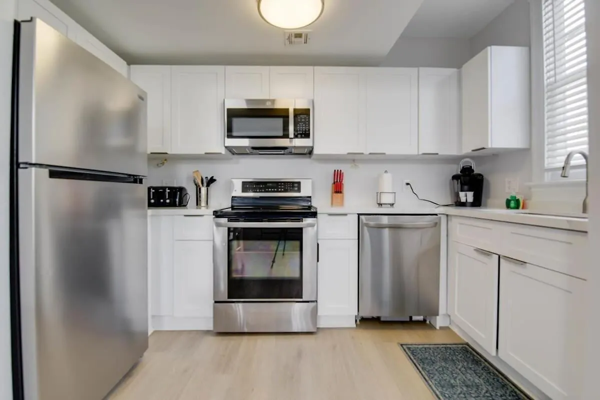 Duval's Delight -loft On Duval Apartment