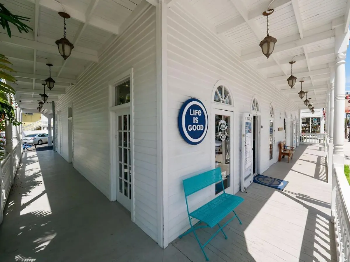 Duval's Delight -loft On Duval Apartment Key West