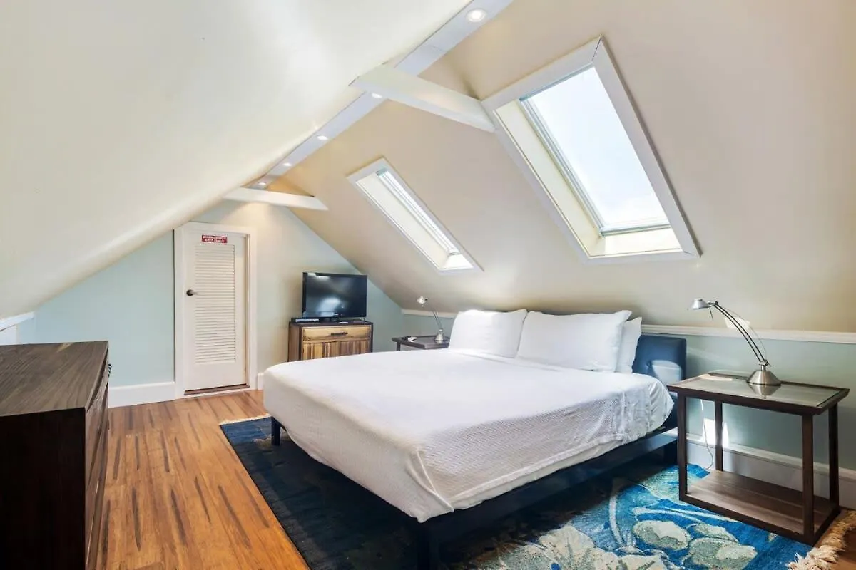 度假居 Sky Loft In 基韋斯特