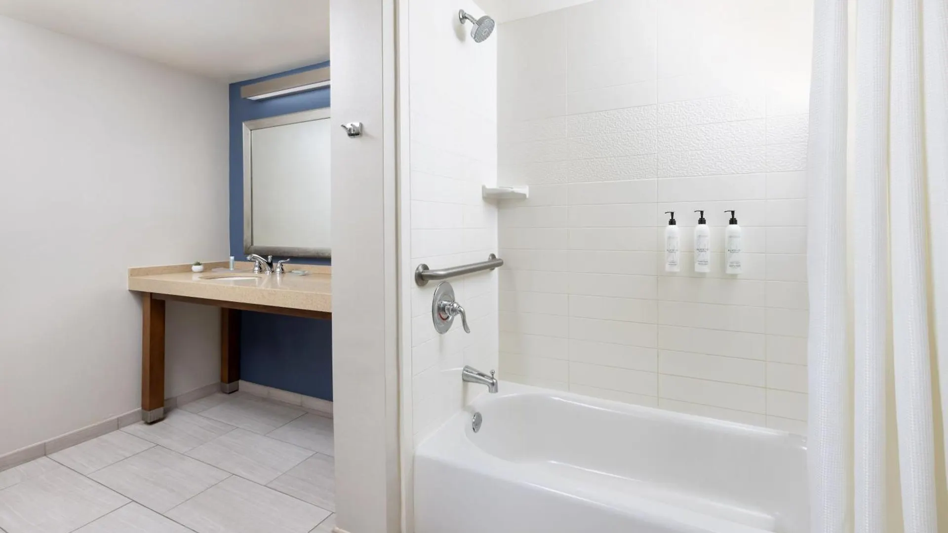 Fairfield & By Marriott At The Keys Collection 3* Key West