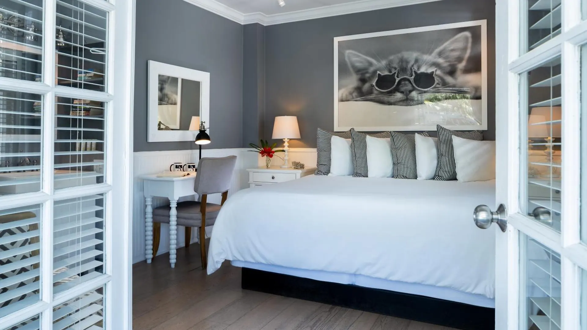 Alexander's Guesthouse-adult Exclusive, Lgbtq Friendly Bed and Breakfast Κι Γουέστ