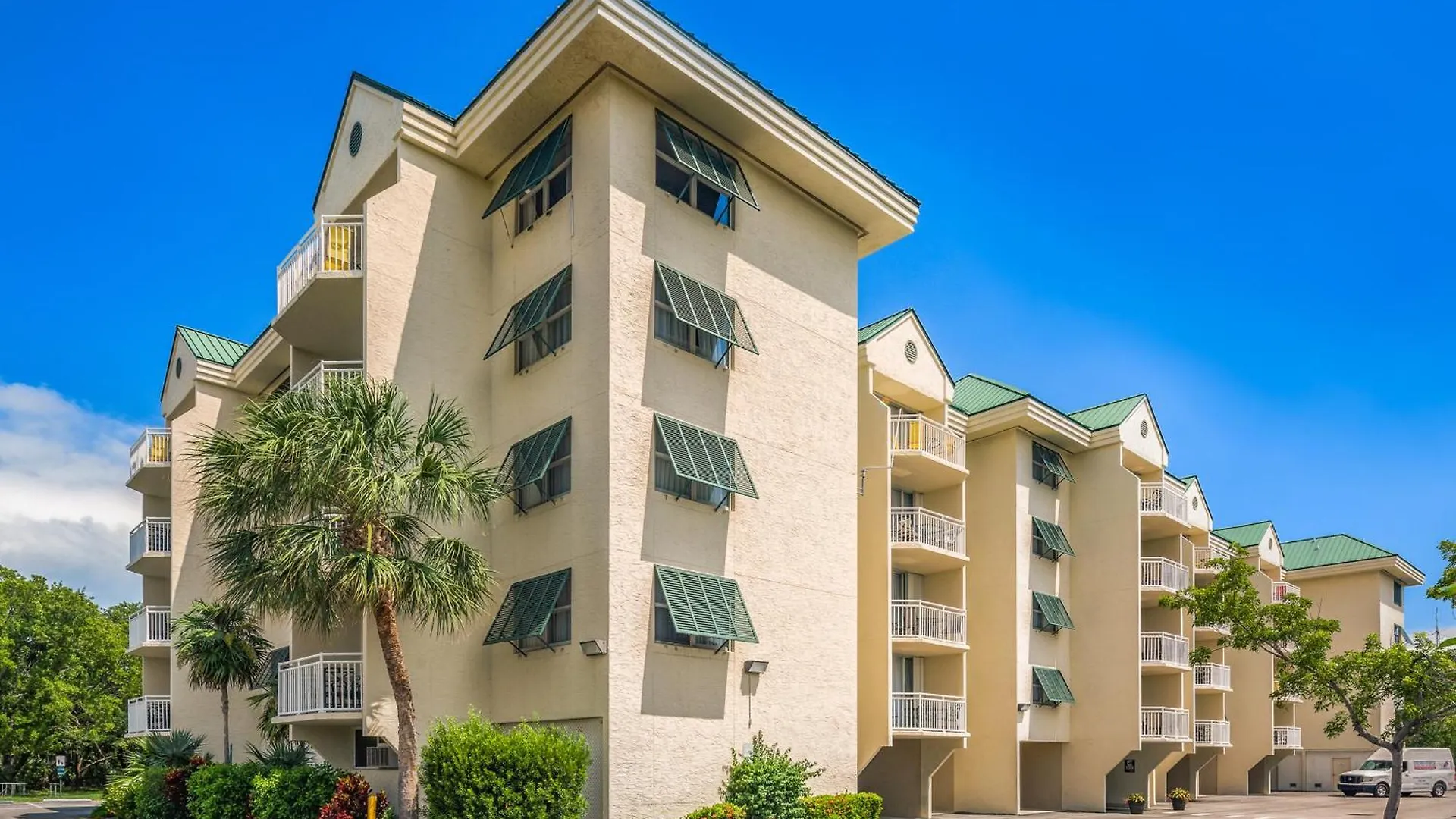 Apartamento Sunrise - Sea Breeze 101 *