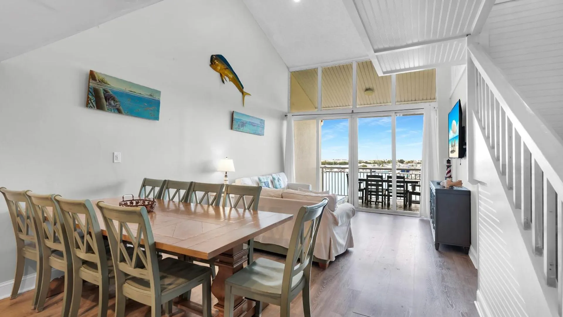 St Kitts - Downtown Waterfront Penthouse Pool Dock Parking * Key West