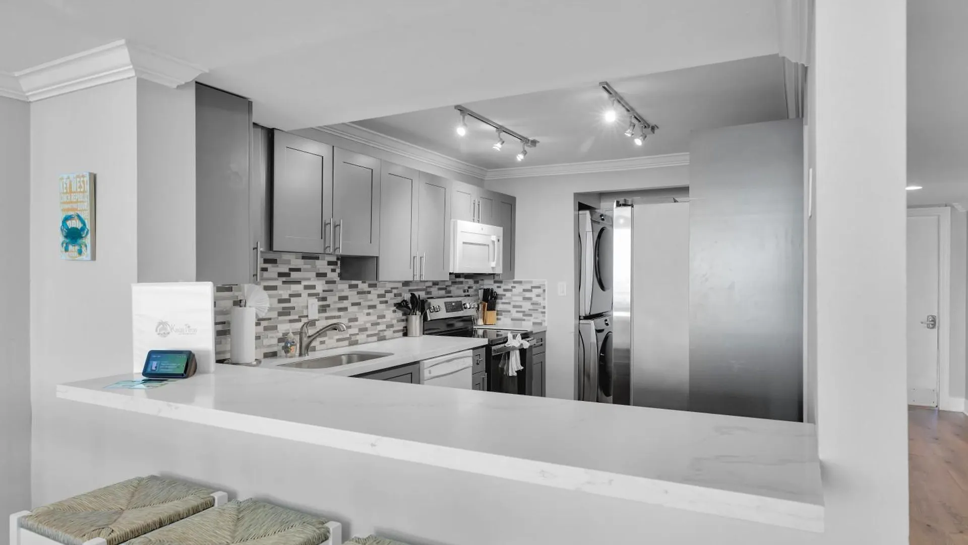 펜션 St Thomas - Waterfront Penthouse Sleeps 16 W Pool & Boat Dock 키웨스트