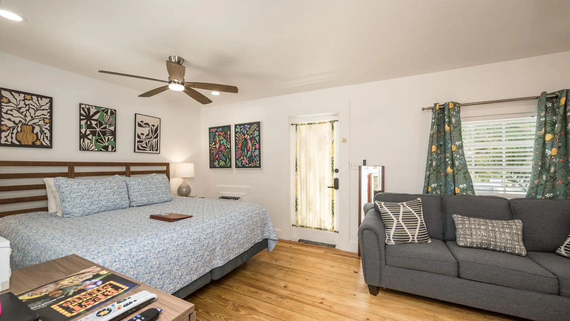 The Speakeasy And Bar Bed and breakfast *