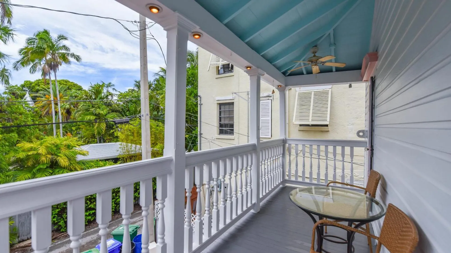 Holiday home New Rose Retreat - Pool & Parking *
