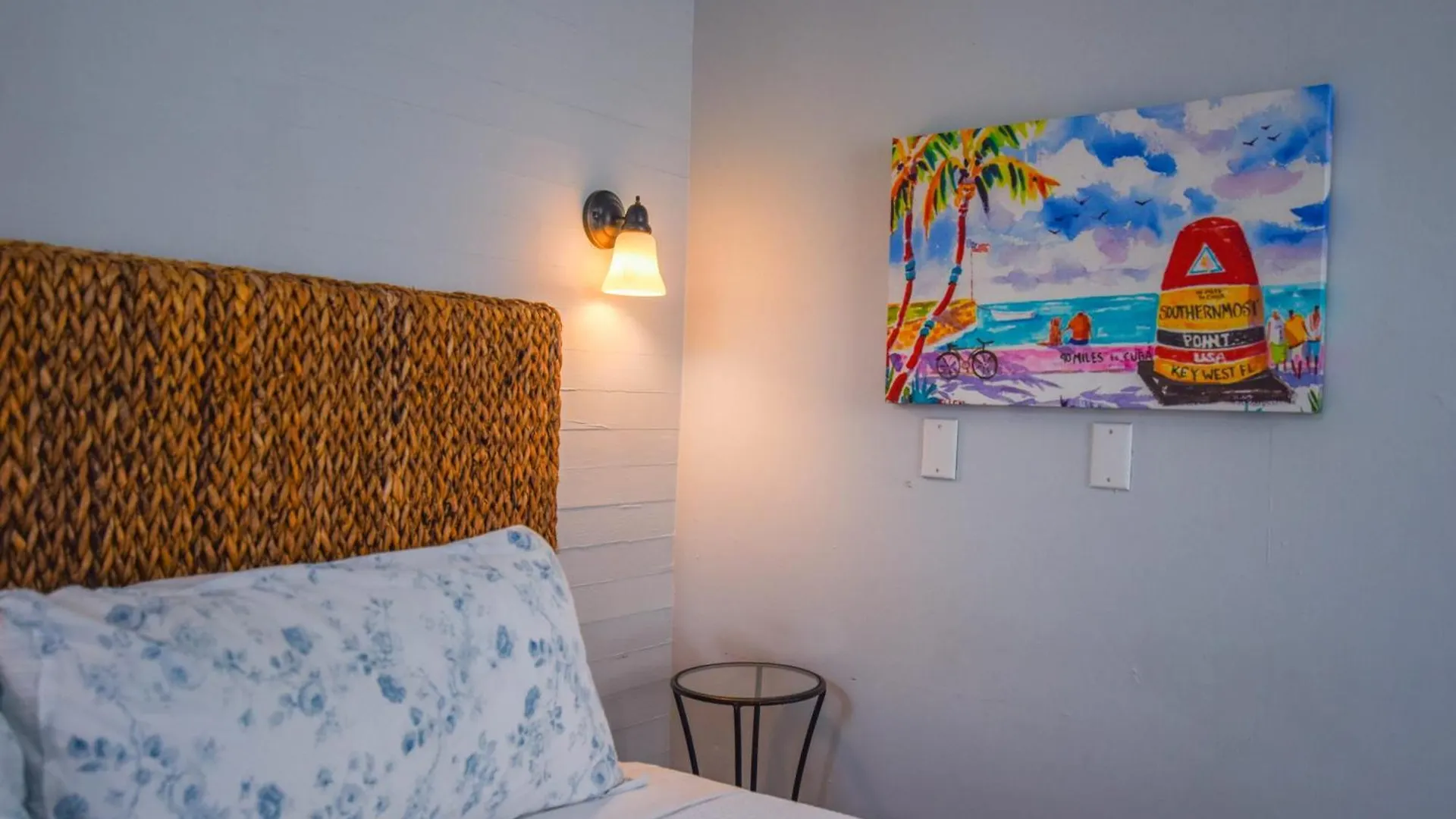 New Rose Retreat - Pool & Parking
