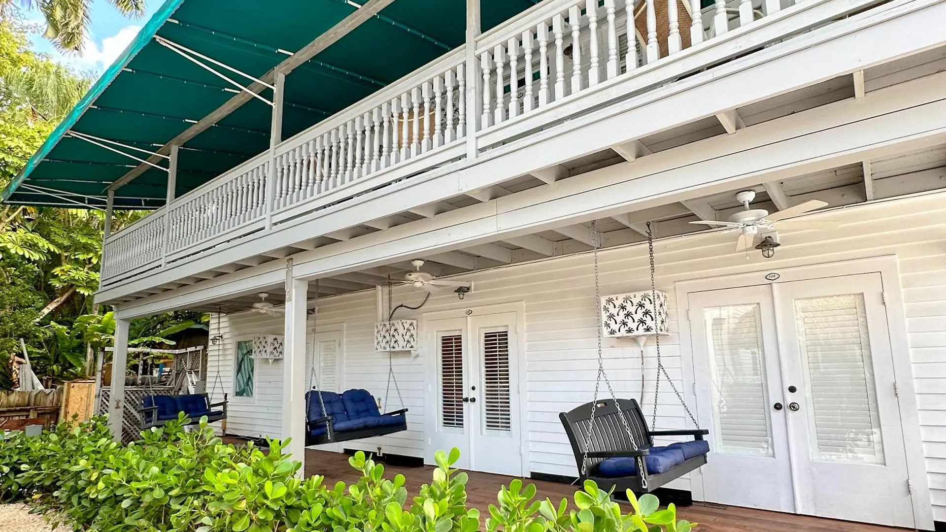 Herberg Eden House 3*