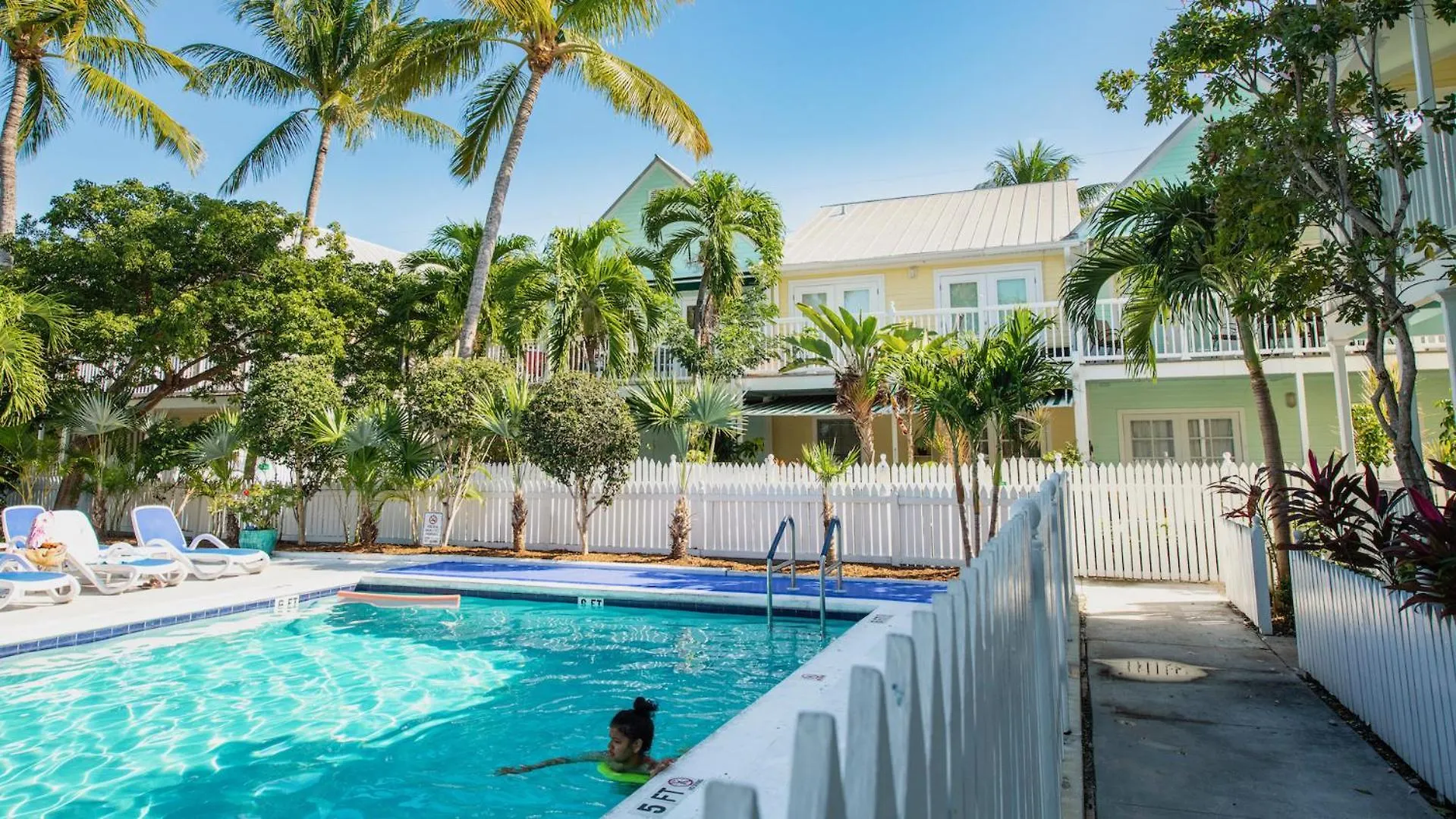 Serenity On Southard By Last Key Realty * キーウェスト
