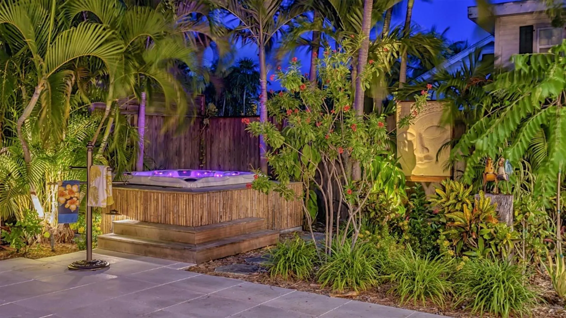 The Polynesian House Bylast Key Realty * Cayo Hueso