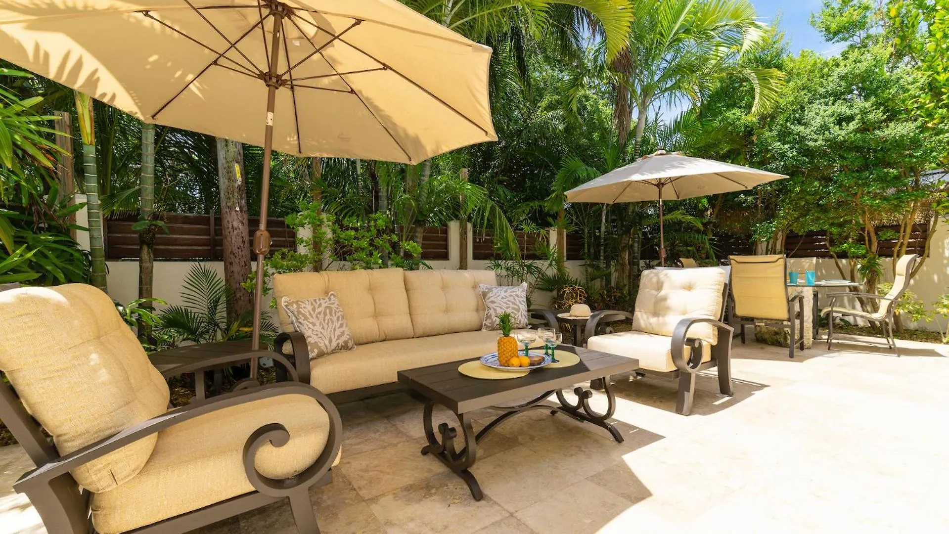 Nyaraló Island Opulence By Last Key Realty Key West