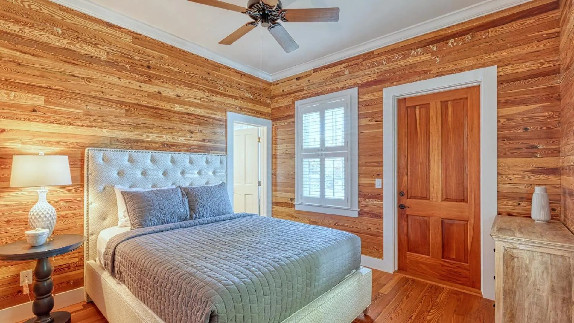 Margarets Magic Compound By Last Key Realty * Key West