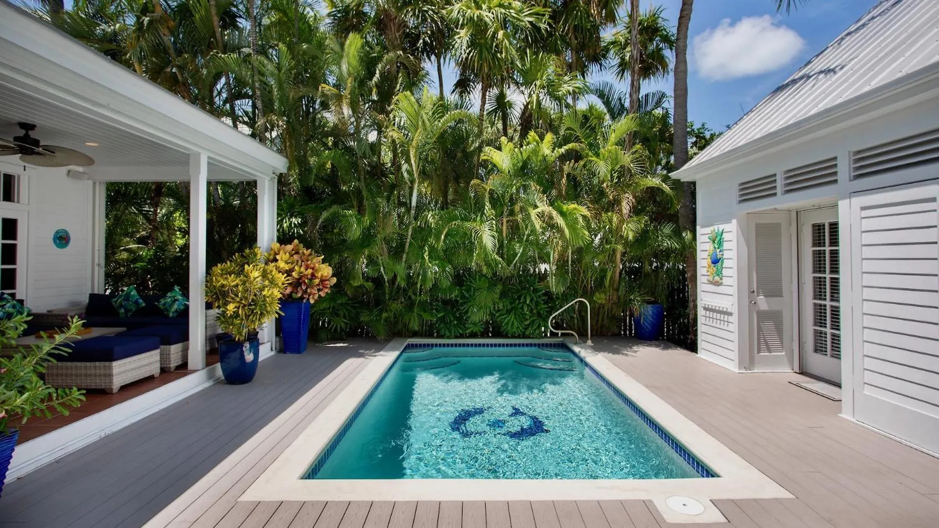 Elegant Escape By Last Key Realty Feriehus *