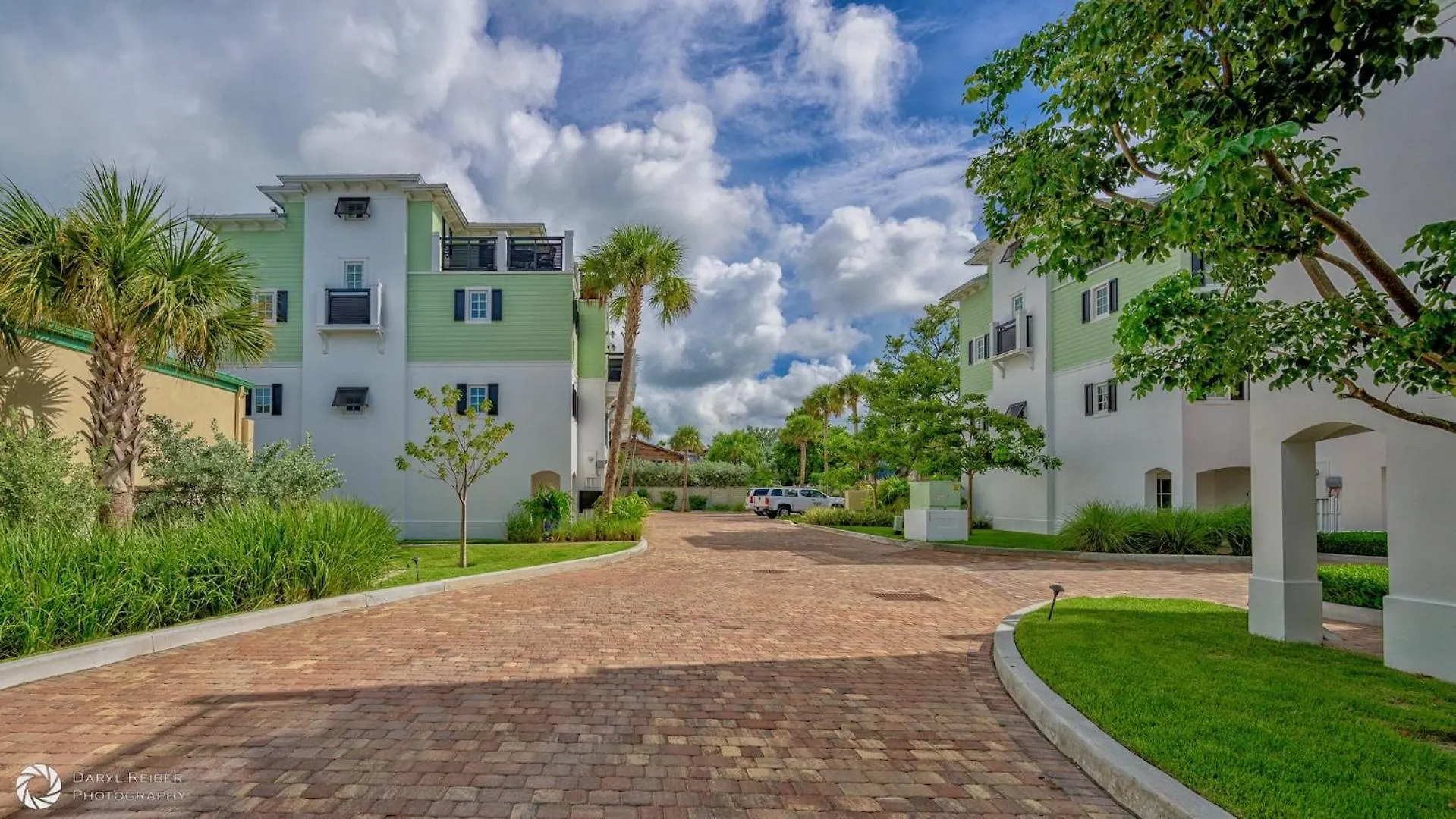 Seaport Sensation By Last Key Realty * Key West