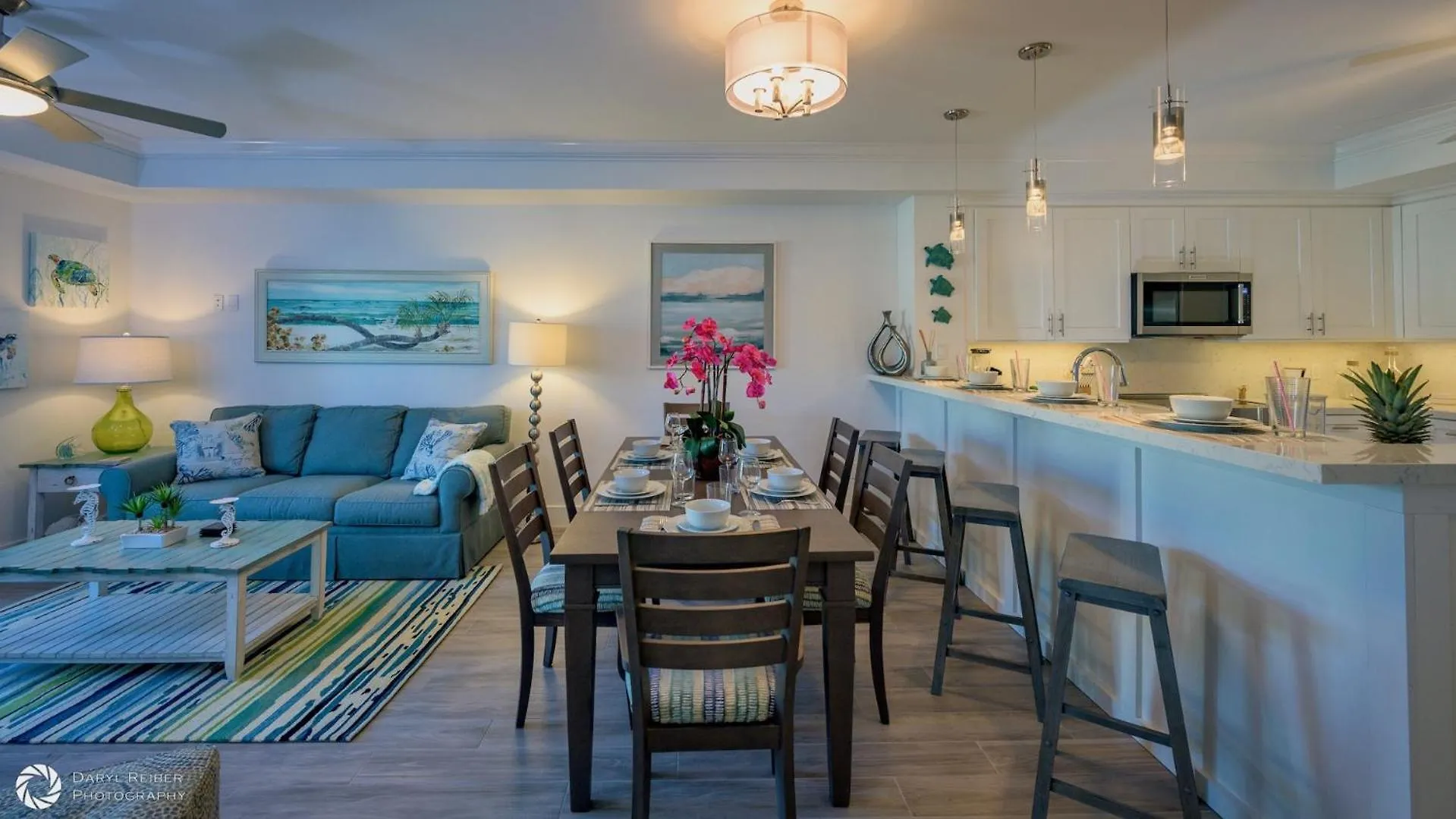 Seaport Sensation By Last Key Realty Holiday home