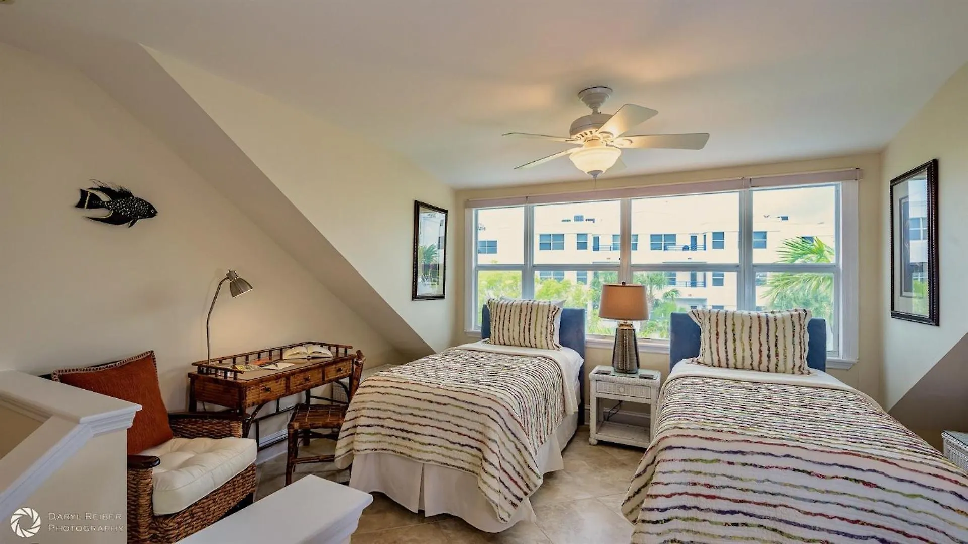 Southernmost Palms By Last Key Realty * Key West