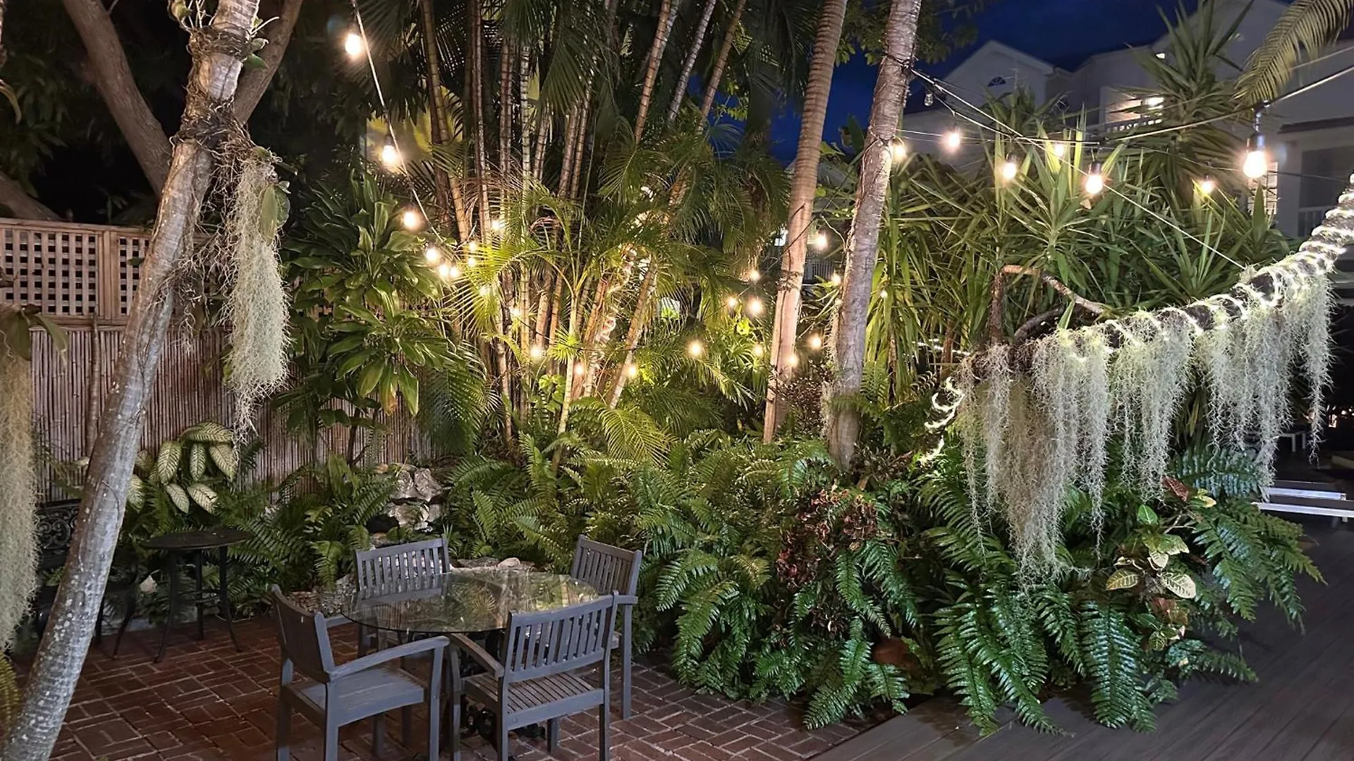 Douglas House 3* Key West