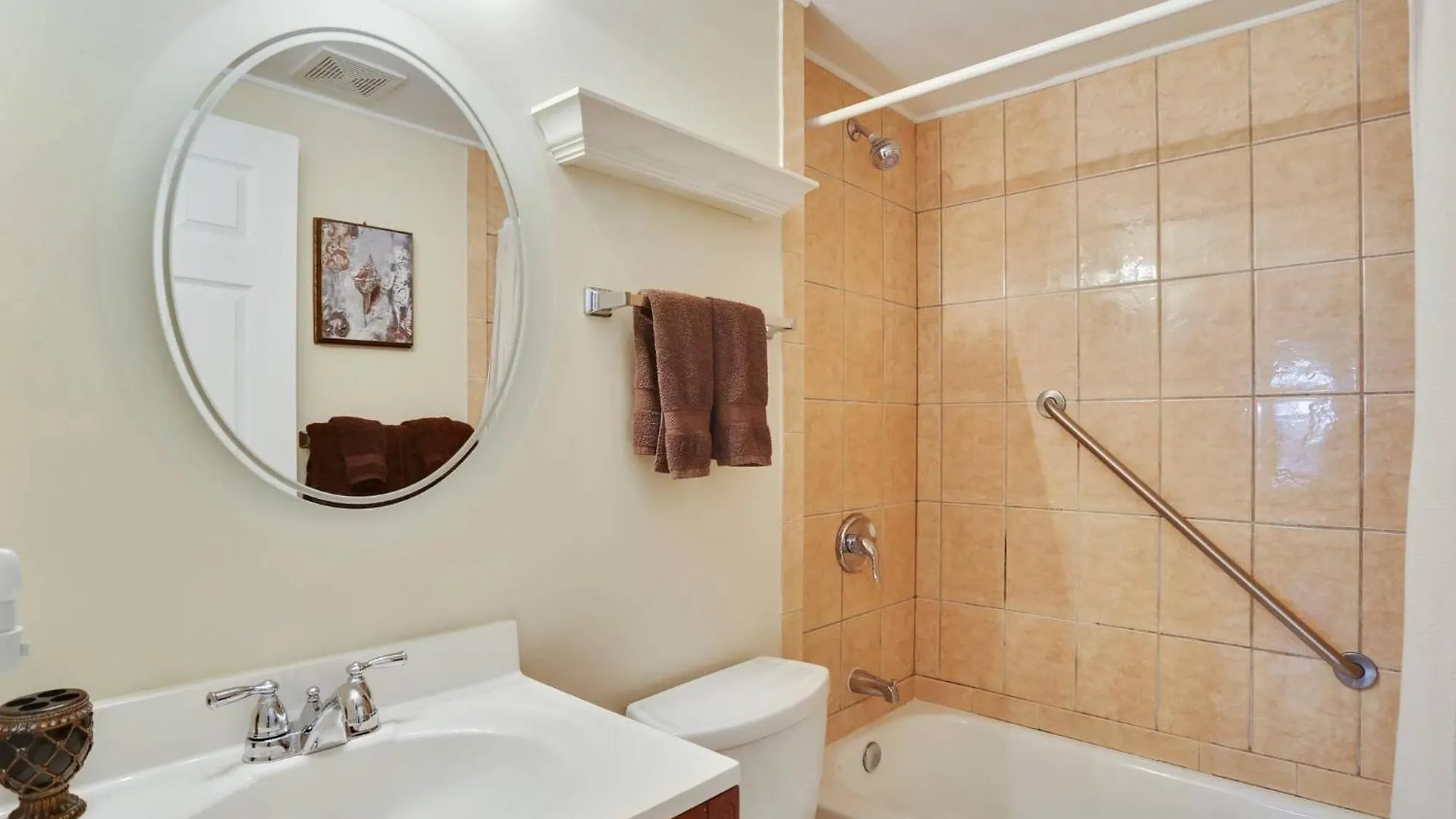 Emmas Secret By Avantstay Heart Of Old Town W Shared Pool Month Long Only Casa vacanze Key West