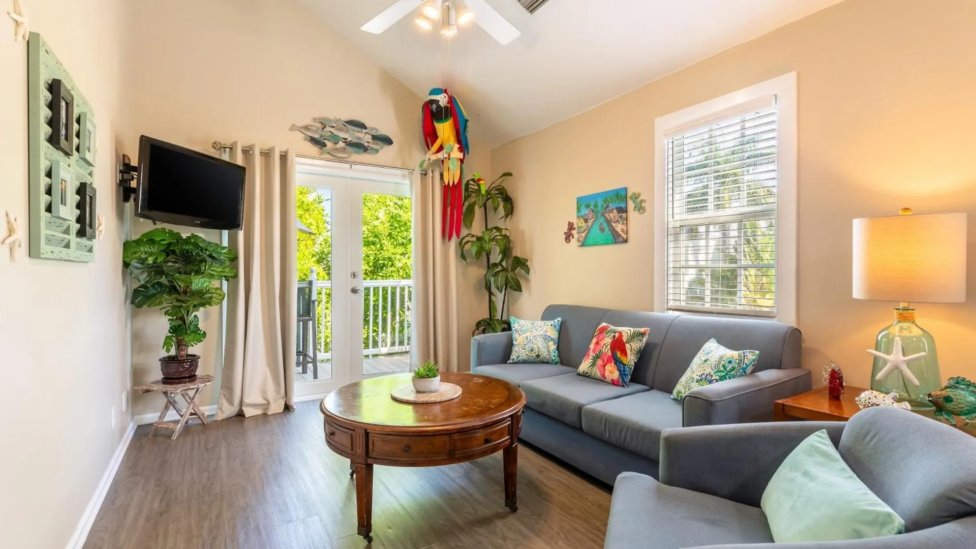 Parrot Perch By Avantstay Old Town W Shared Pool Week Long Only *