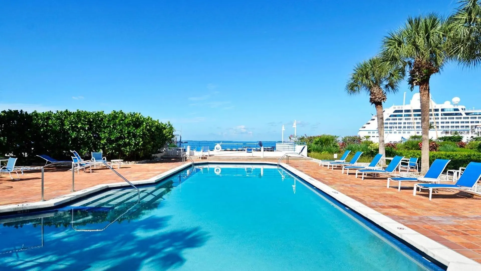 Trumans Hideaway By Avantstay Great Location W Patio Outdoor Dining Bbq Shared Pool Week Long Сasa de vacaciones *