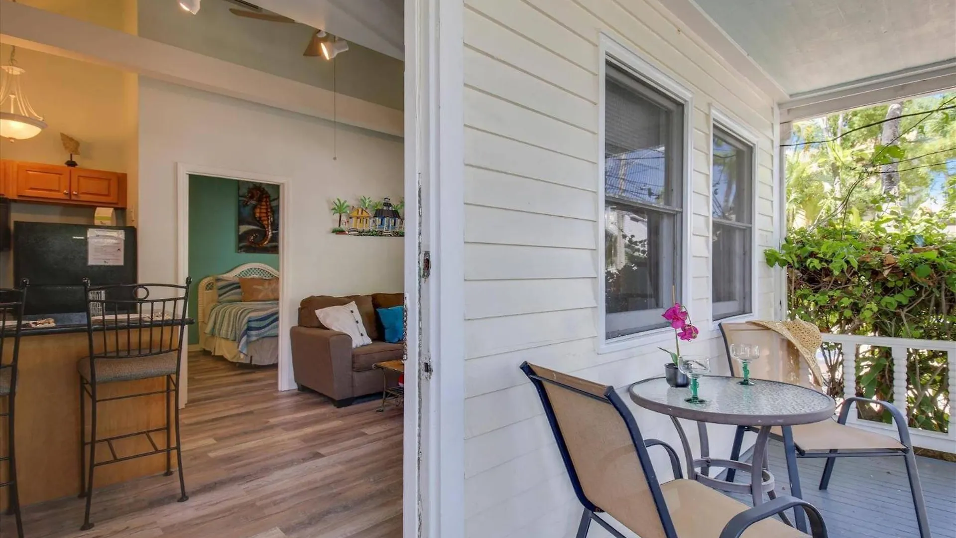 Ibis By Avantstay Close To Duval Street W Shared Pool Month Long Only 別荘 *