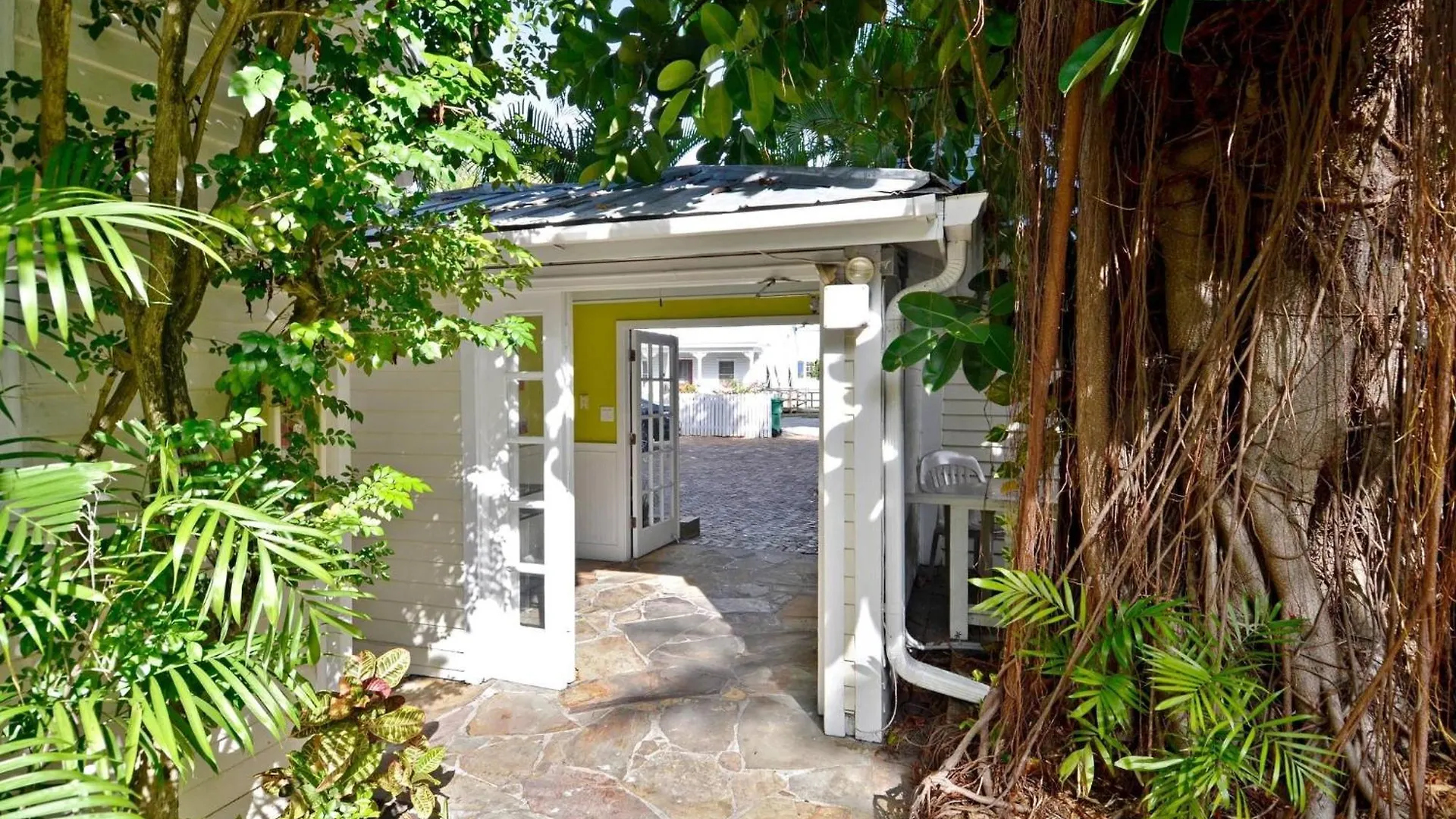 Holiday home Tranquility By Avantstay Close To Duval St W Bbq Shared Pool Key West