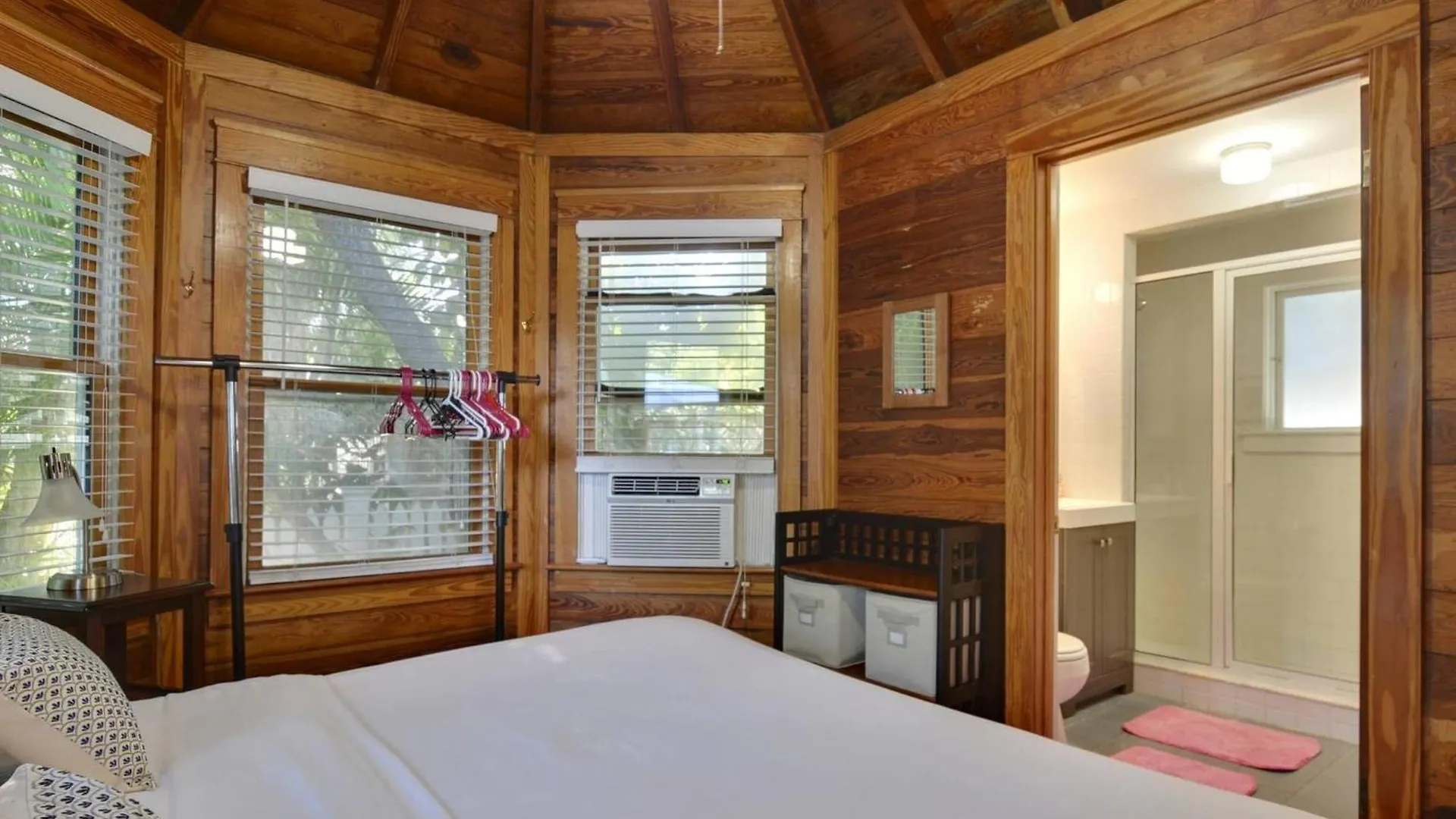First Breath By Avantstay Close To Old Town W Pool Month Long Only Casa de Férias Key West