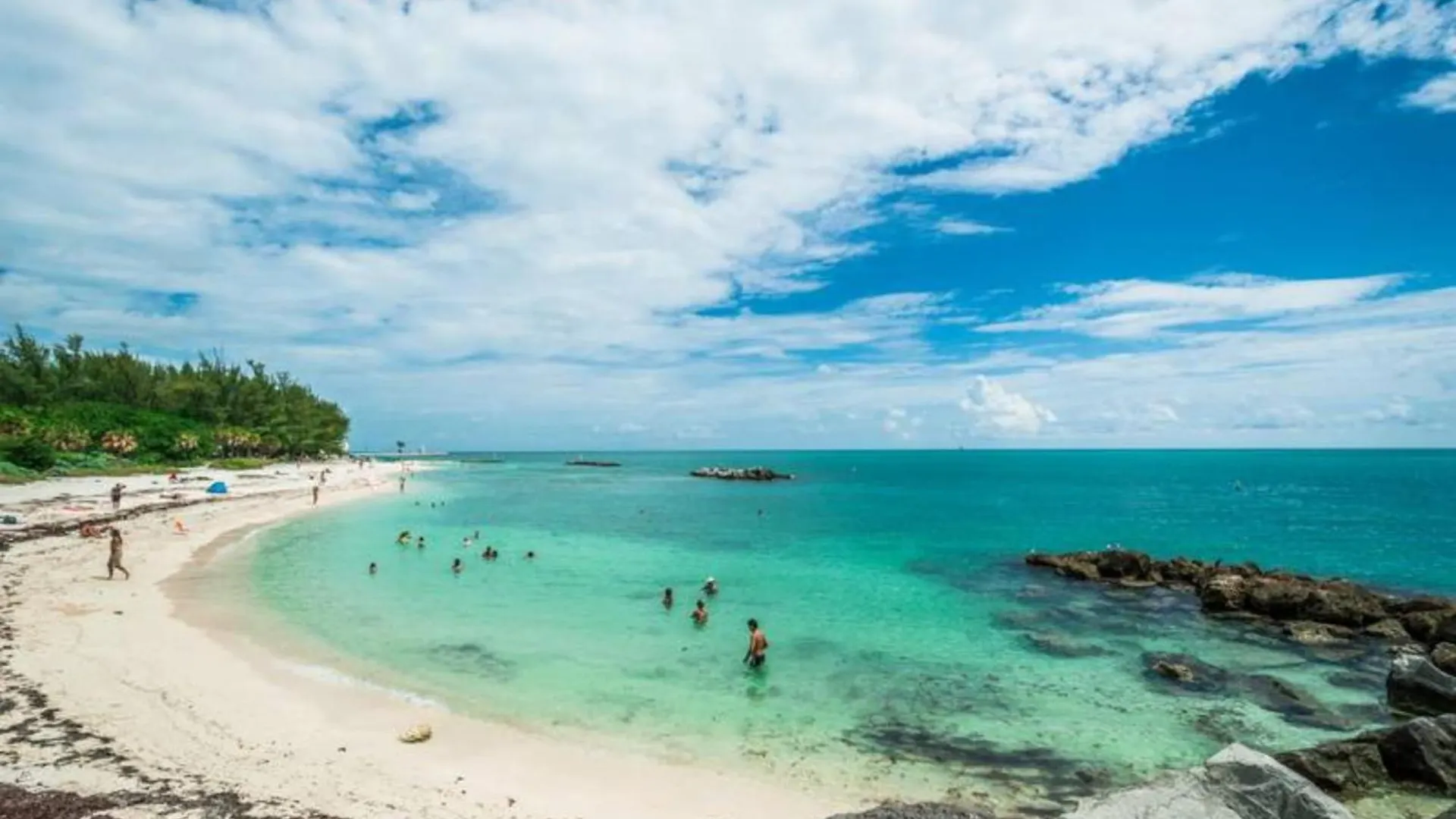 Dom wakacyjny Linger Longer By Avantstay Walkable Gated Community Shared Pool Week Long Only *