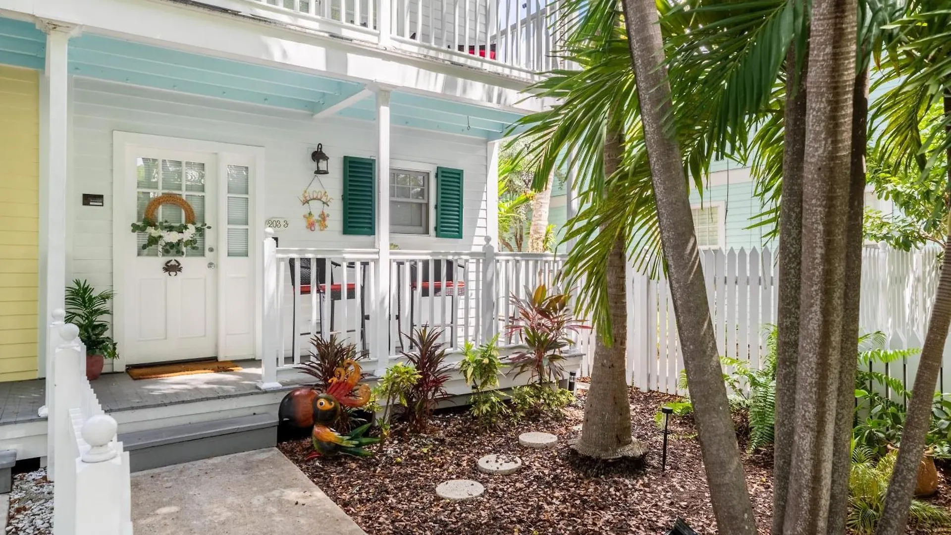 Southard Getaway By Avantstay W Covered Patio Great Location Shared Pool Week Long * Key West