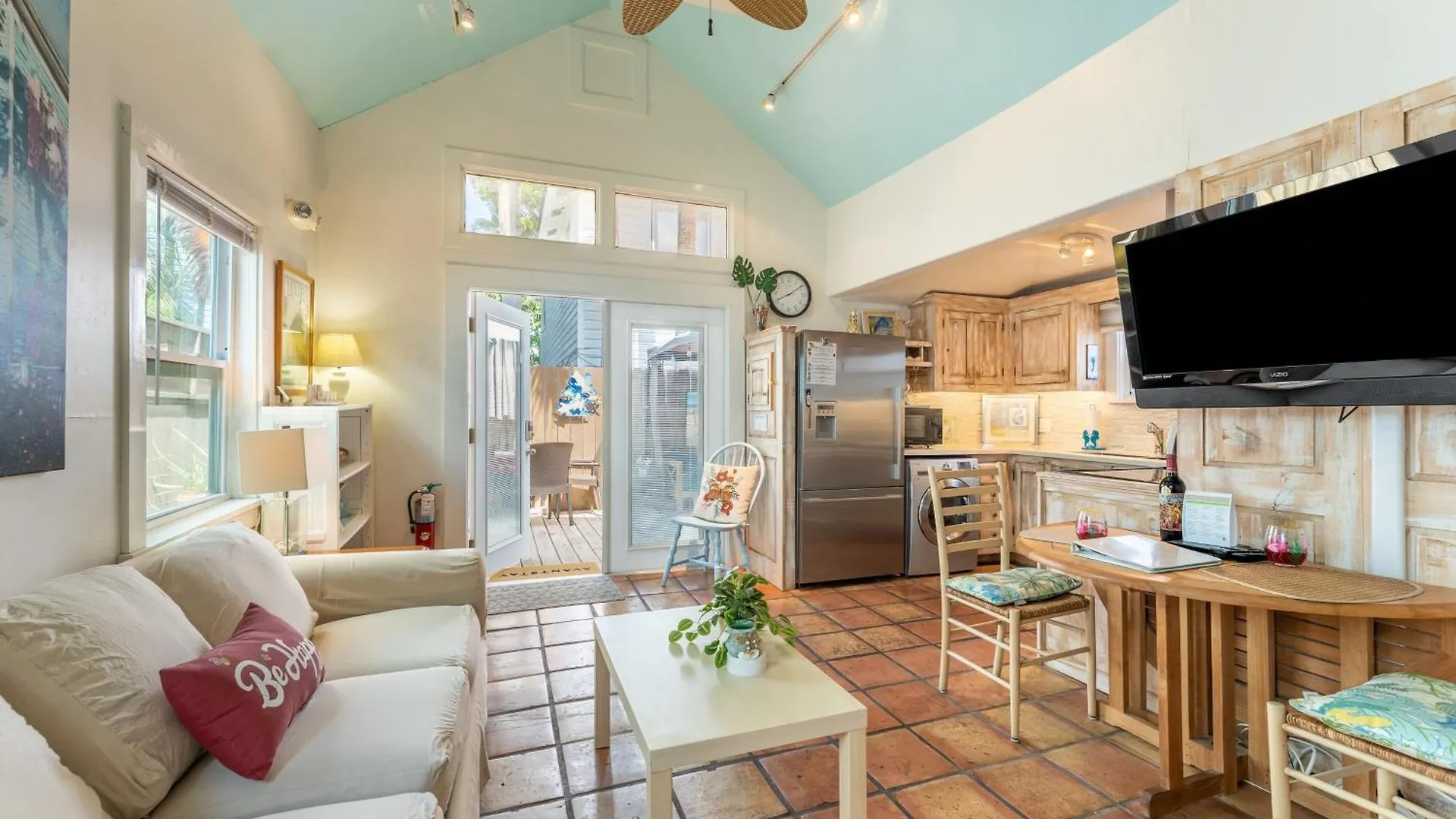 Casita De Catherine By Avantstay 1 Block To Duval St W Hot Tub Дом отдыха Ки-Уэст