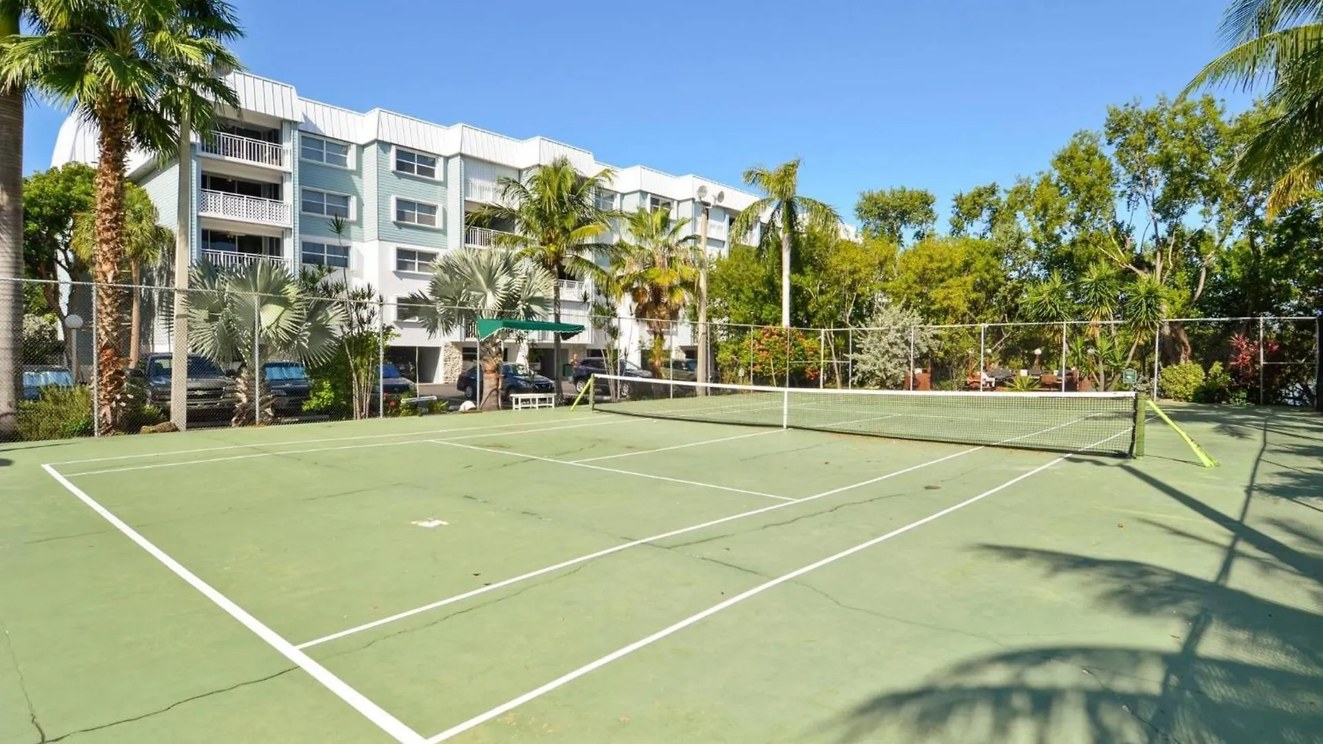 Holiday home Dune Wind South: Beachside Extended With Pool & Hot Tub Key West