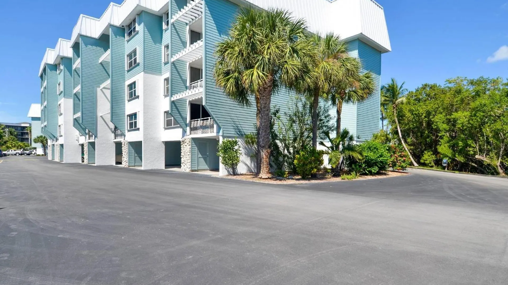 Holiday home Dune Wind South: Beachside Extended With Pool & Hot Tub