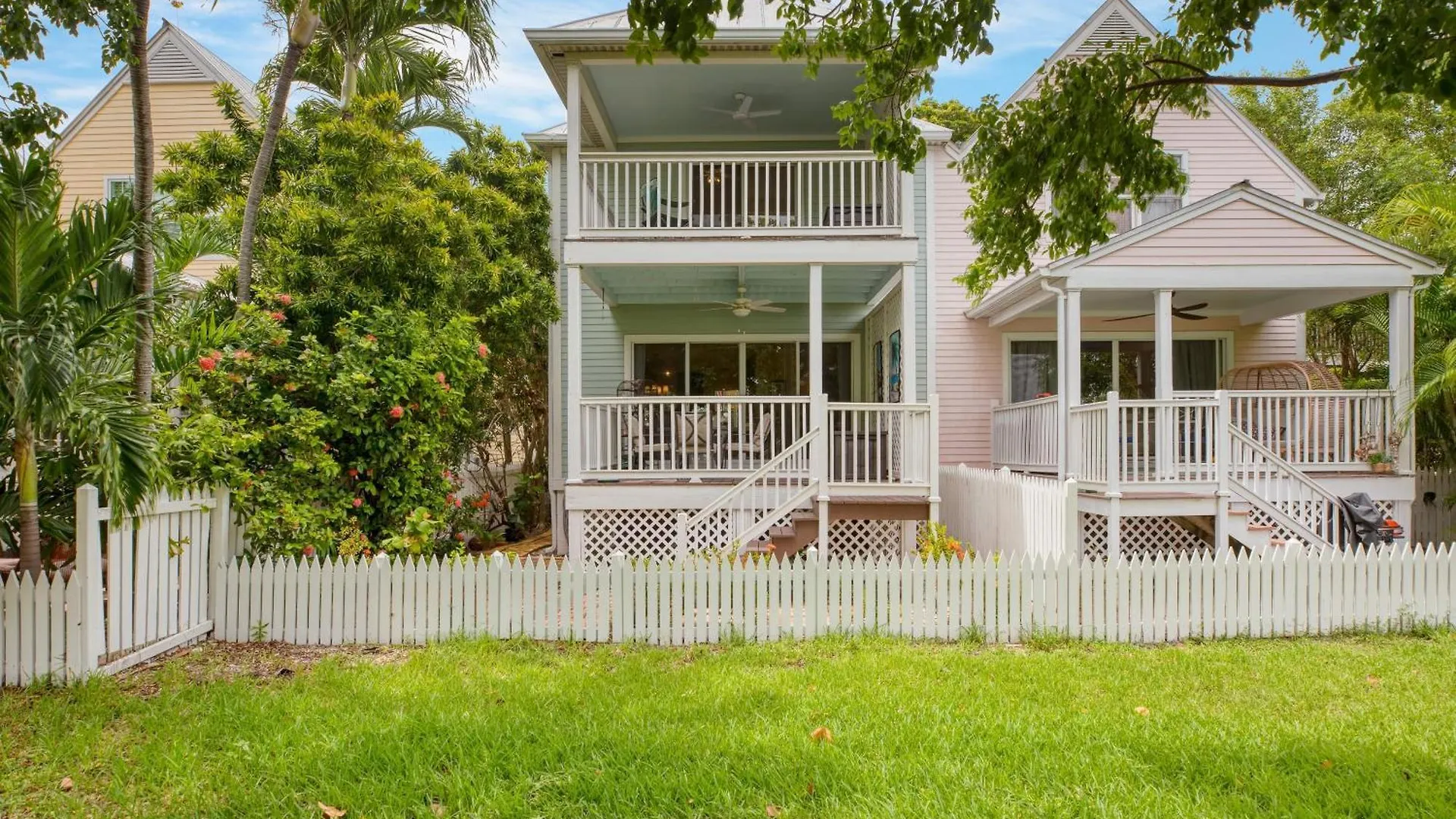 Ferienhaus Keys To Paradise By Avantstay Balcony Pool Golf
