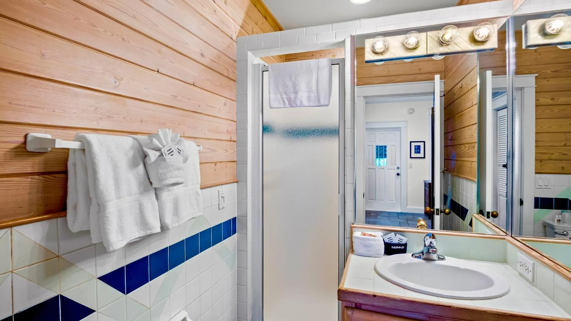 Eden House Herberg 3*
