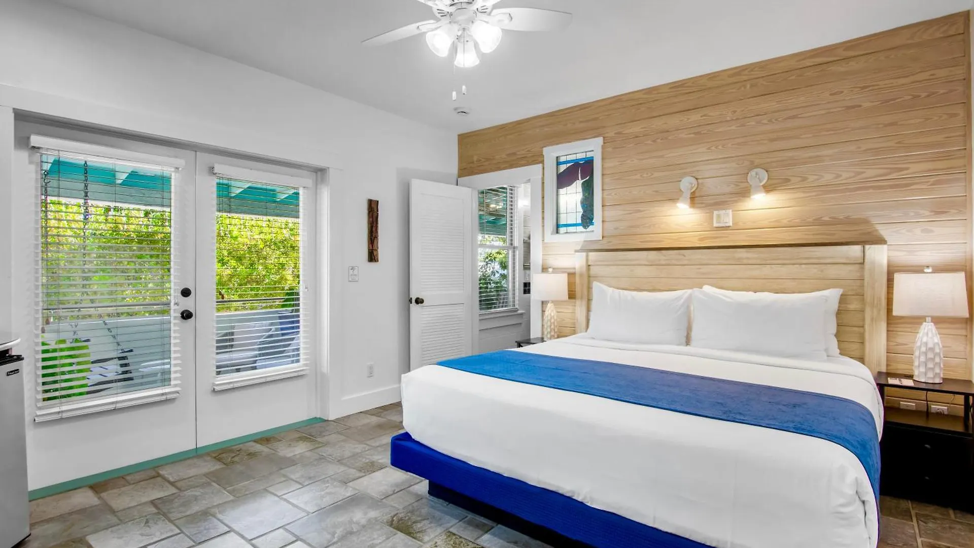 Herberg Eden House 3*